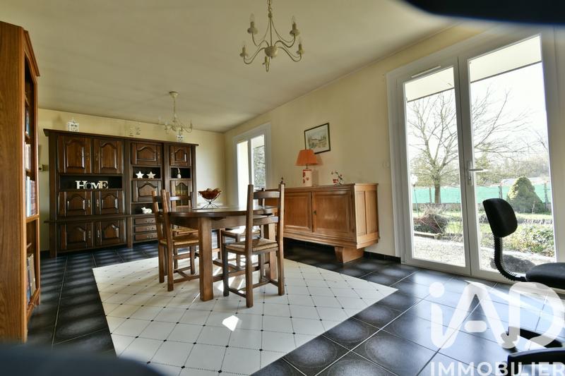 Maison - 137 m² - 5 pièces