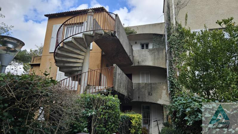 Appartement - 89 m² - 4 pièces