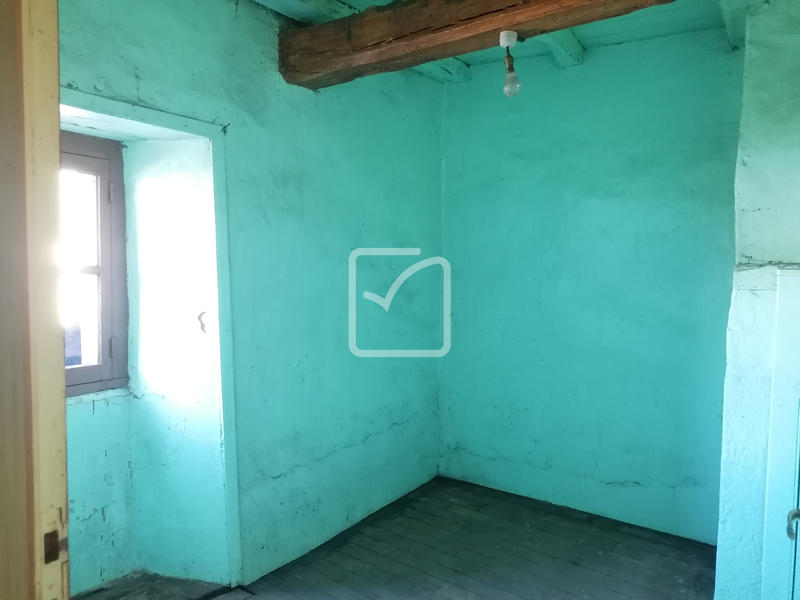 Maison - 92 m² - 6 pièces