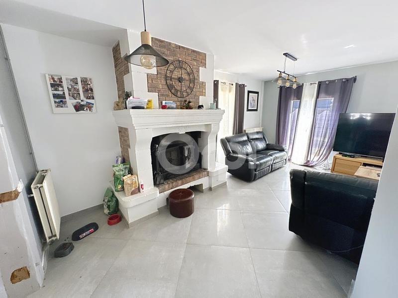 Maison - 203 m² - 6 pièces