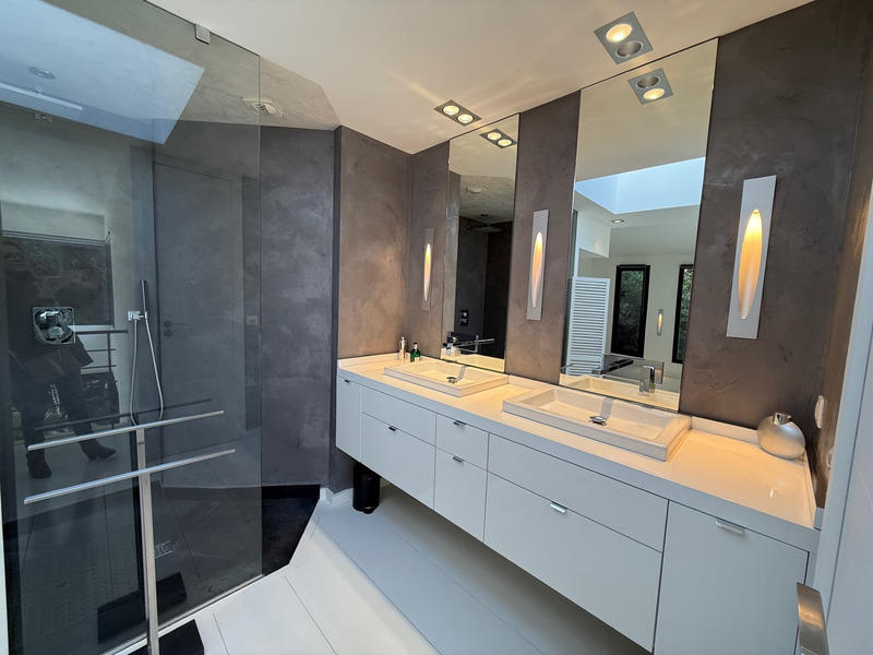 Maison - 130 m² - 4 pièces