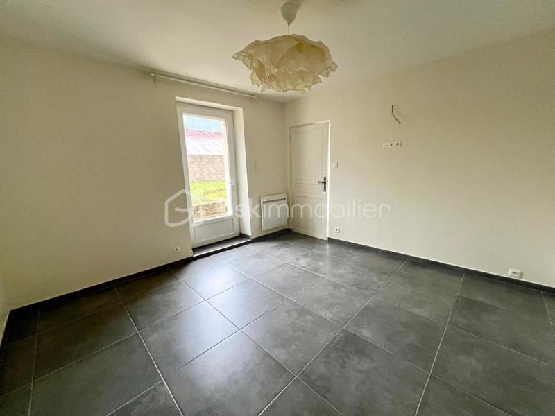 Maison en pierre - 140 m² - 6 pièces