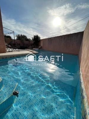 Maison - 80 m² - 4 pièces