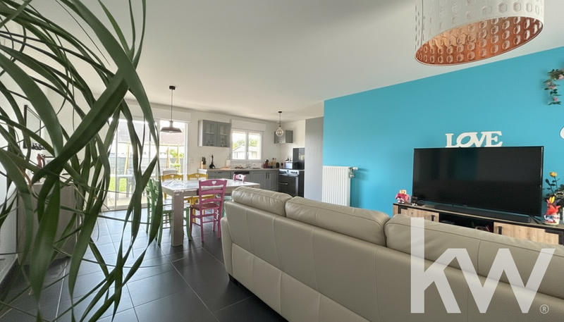 Maison - 90 m² - 4 pièces