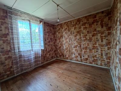 Maison - 67 m² - 5 pièces