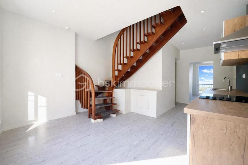 Duplex - 63 m² - 3 pièces