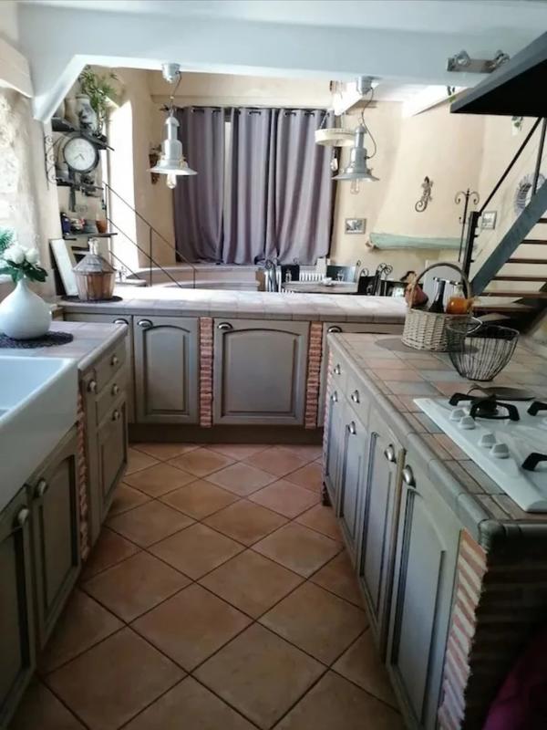 Propriété - 430 m² - 25 pièces