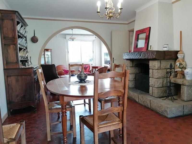 Maison - 160 m² - 7 pièces