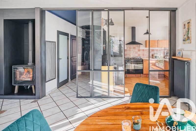 Maison - 196 m² - 6 pièces