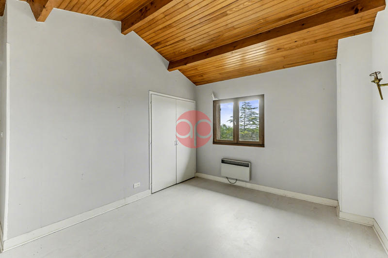 Villa - 167 m² - 6 pièces