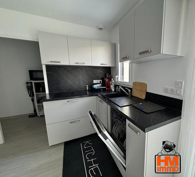 Maison - 92 m² - 4 pièces