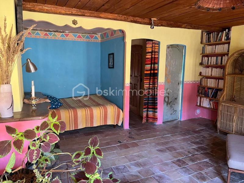 Maison ancienne - 383 m² - 12 pièces