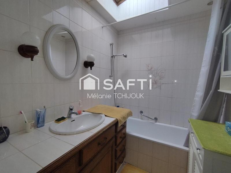 Maison - 82 m² - 5 pièces