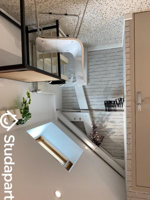 Chambre - 8 m² - 1 pièce