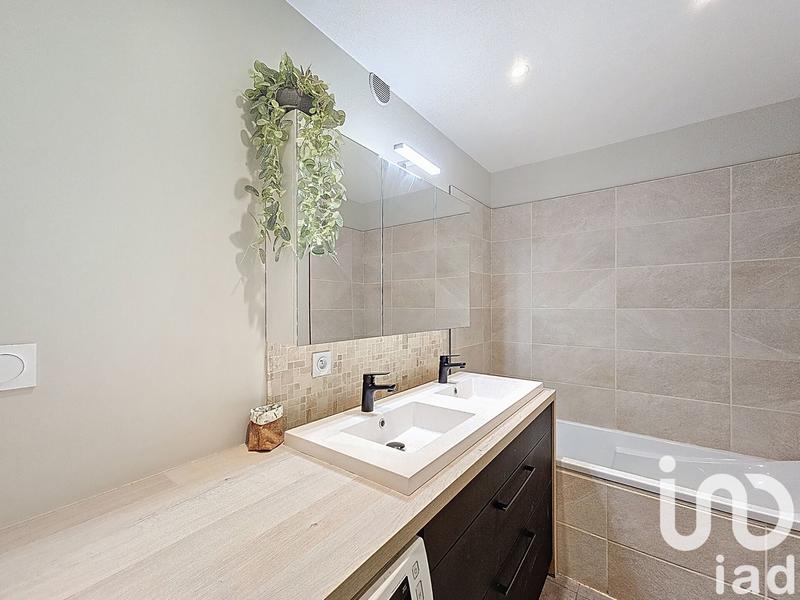 Appartement - 105 m² - 6 pièces