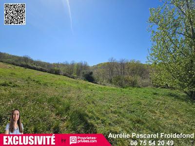 Terrain constructible - 3 000 m²