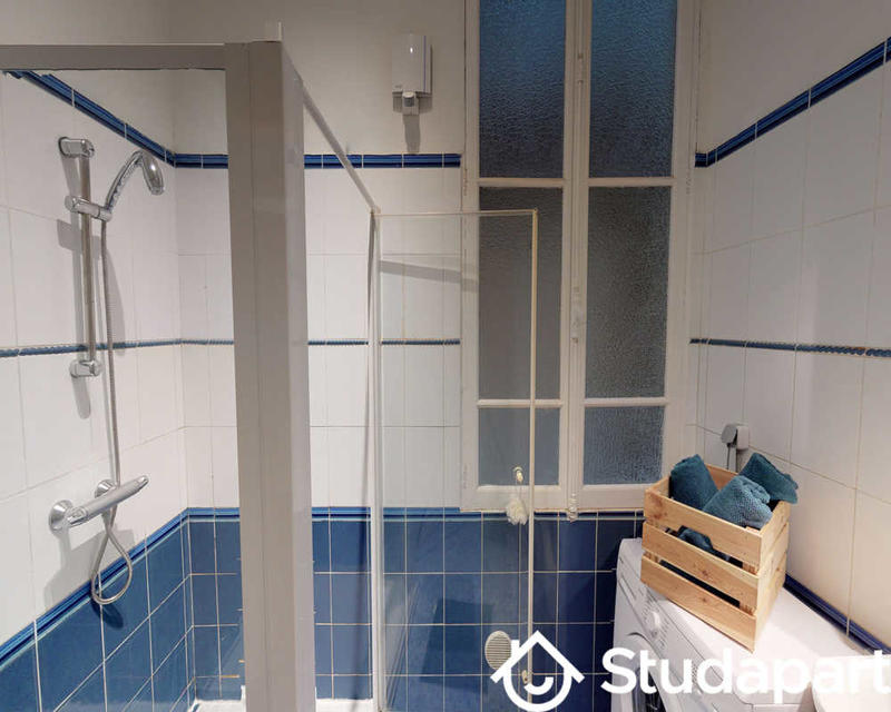 Chambre - 110 m² - 1 pièce