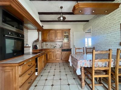 Propriété - 102 m² - 5 pièces