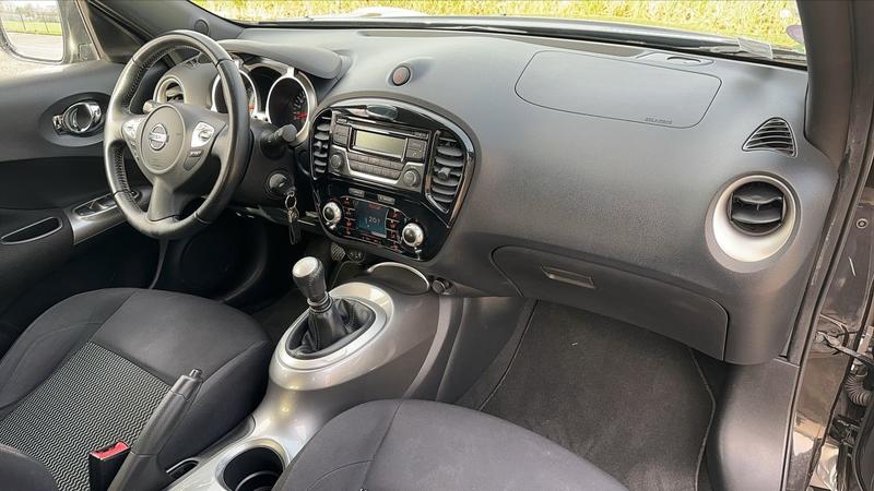 Nissan Juke I 1.2 Dig-T 115 Acenta Pack Design