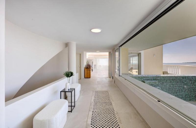 Appartement - 520 m² - 8 pièces