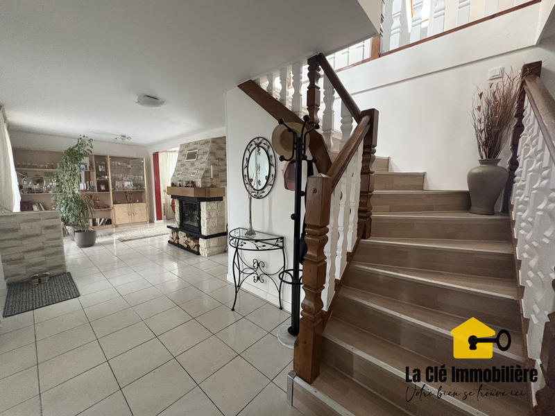 Maison - 170 m² - 6 pièces