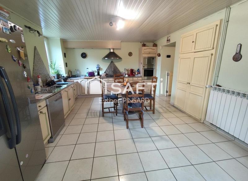 Maison - 160 m² - 6 pièces