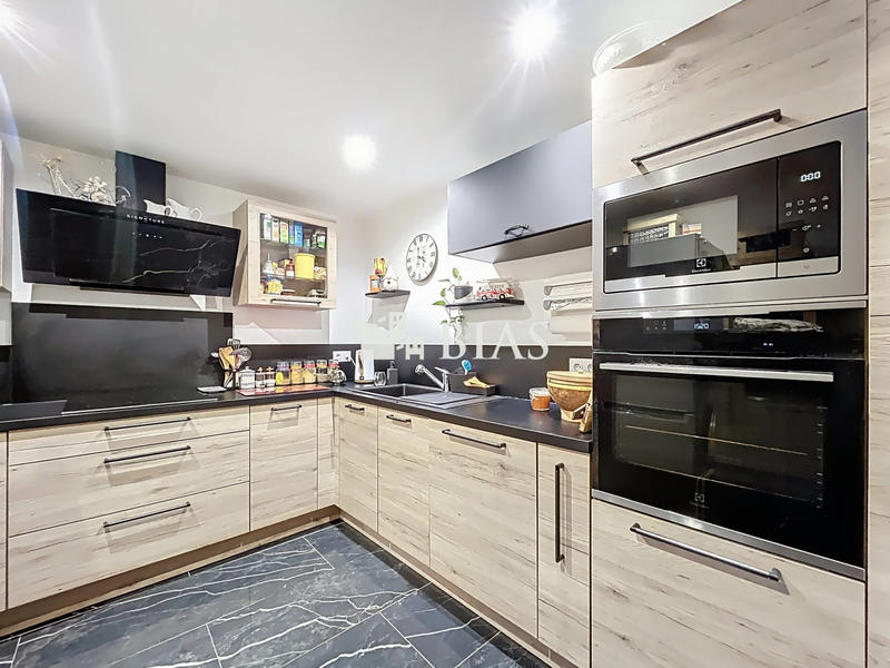 Maison ancienne - 130 m² - 4 pièces