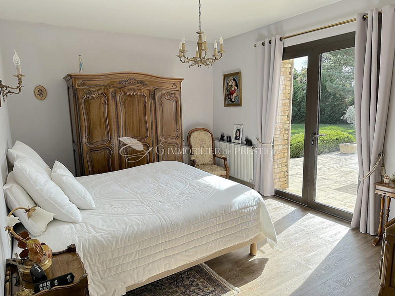 Villa - 230 m² - 5 pièces