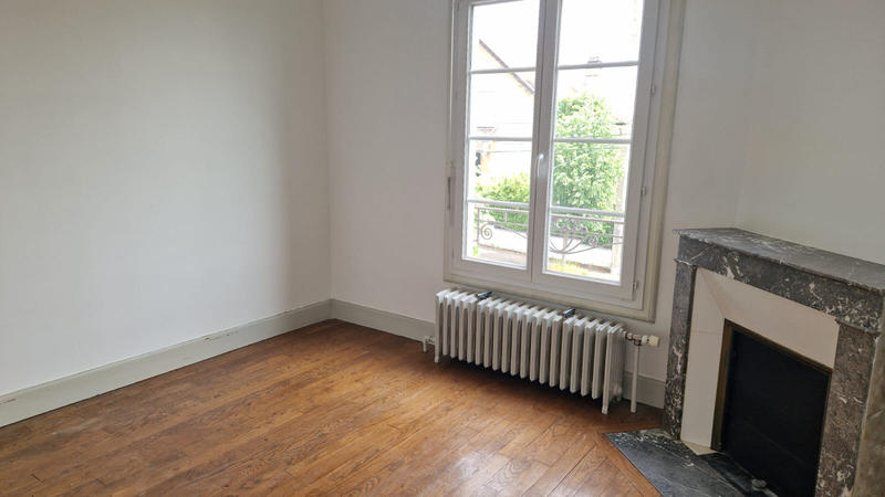 Maison - 93 m² - 5 pièces