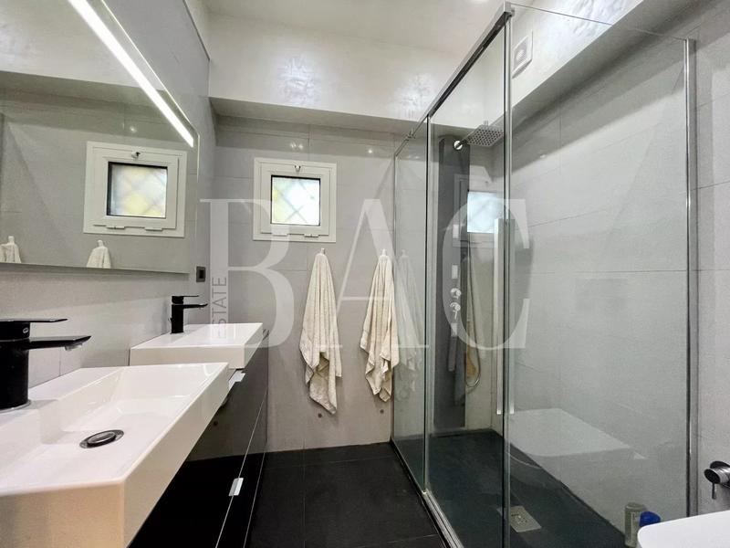 Villa - 140 m² - 5 pièces