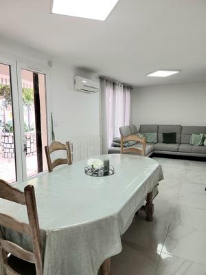 Maison - 97 m² - 4 pièces