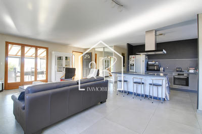 Maison - 114 m² - 4 pièces