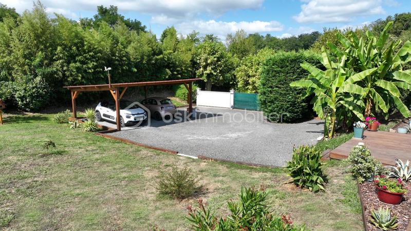 Maison - 185 m² - 6 pièces