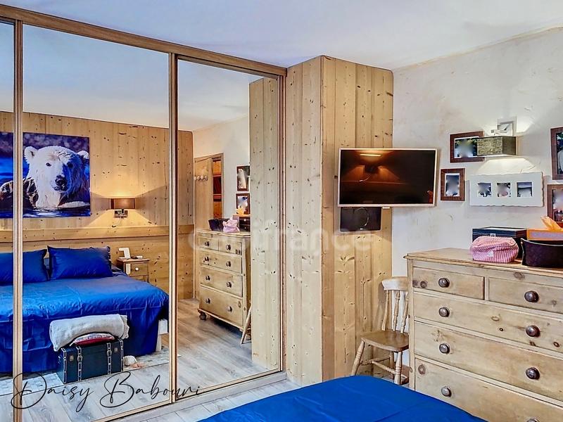 Châlet - 240 m² - 12 pièces