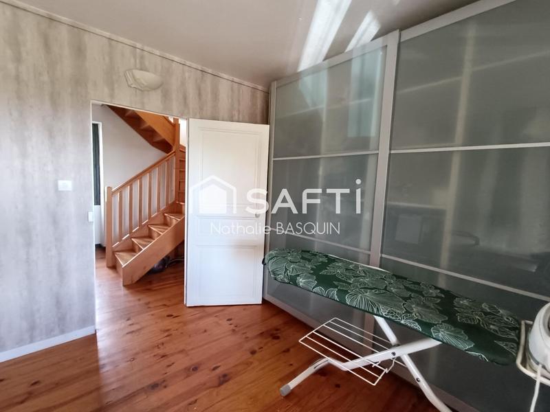 Maison - 180 m² - 7 pièces