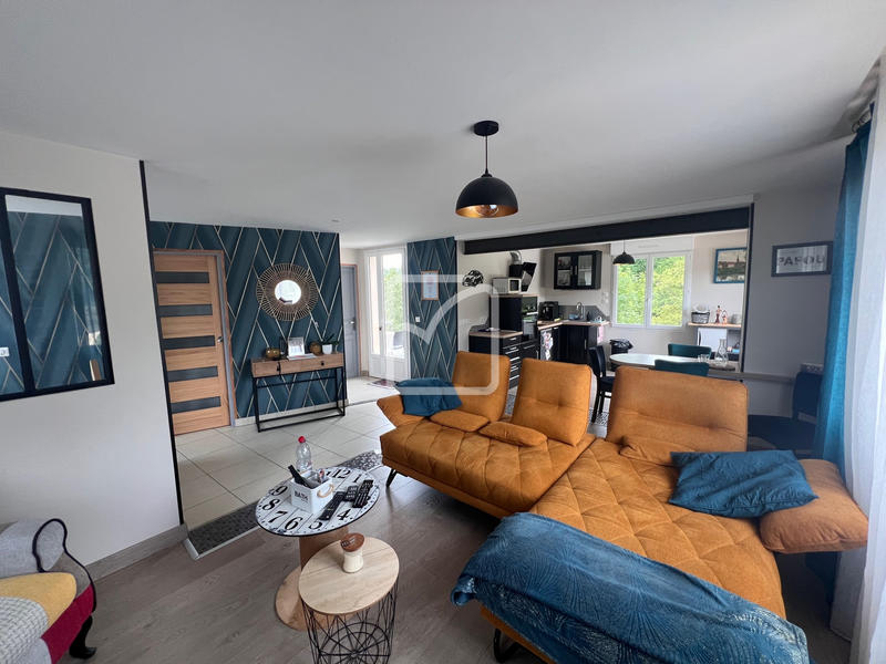 Maison - 418 m² - 20 pièces