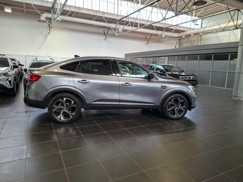 Renault Arkana E-Tech 145 - 21b R.S. Line