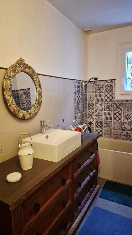 Maison traditionnelle - 180 m² - 7 pièces