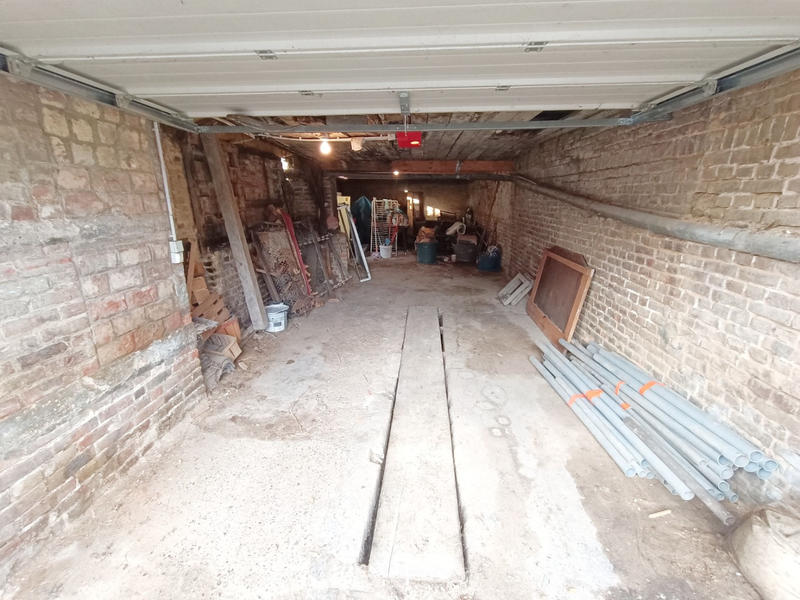 Maison - 212 m² - 5 pièces