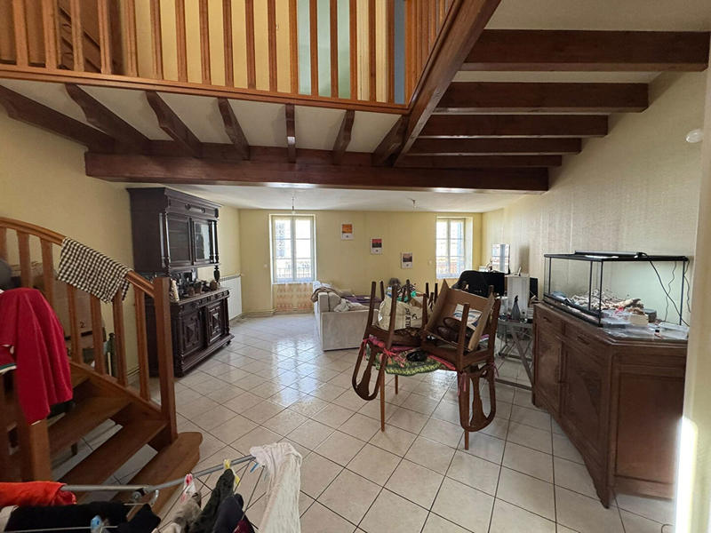 Maison - 283 m² - 11 pièces