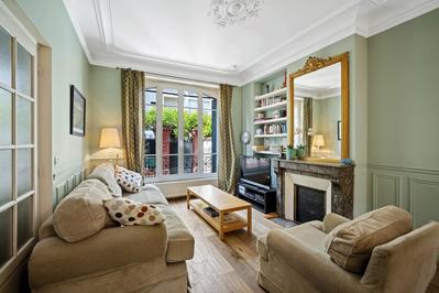 Maison - 99 m² - 6 pièces