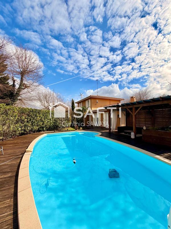 Maison - 155 m² - 6 pièces