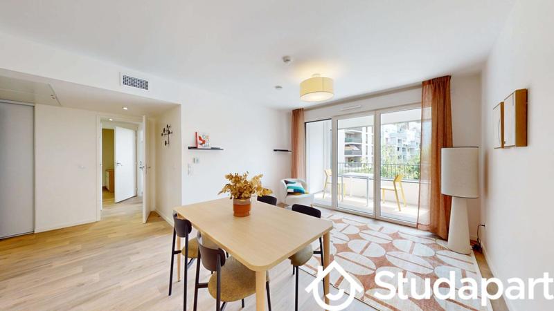 Chambre - 60 m² - 1 pièce