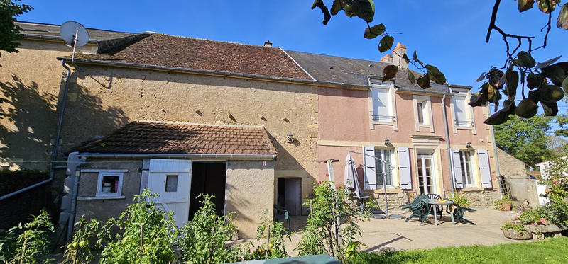 Maison de village - 138 m² - 5 pièces