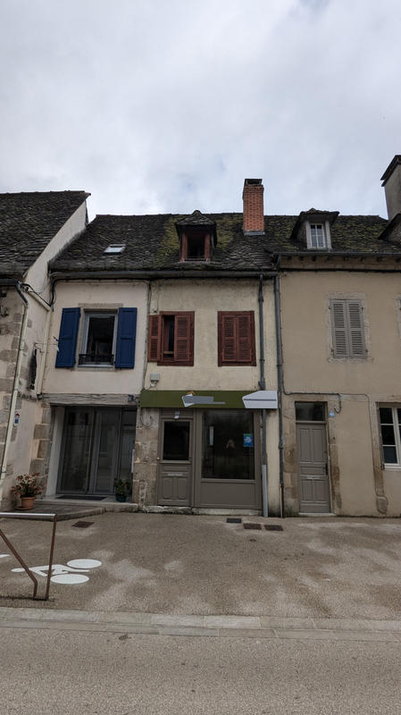 Maison - 80 m² - 4 pièces