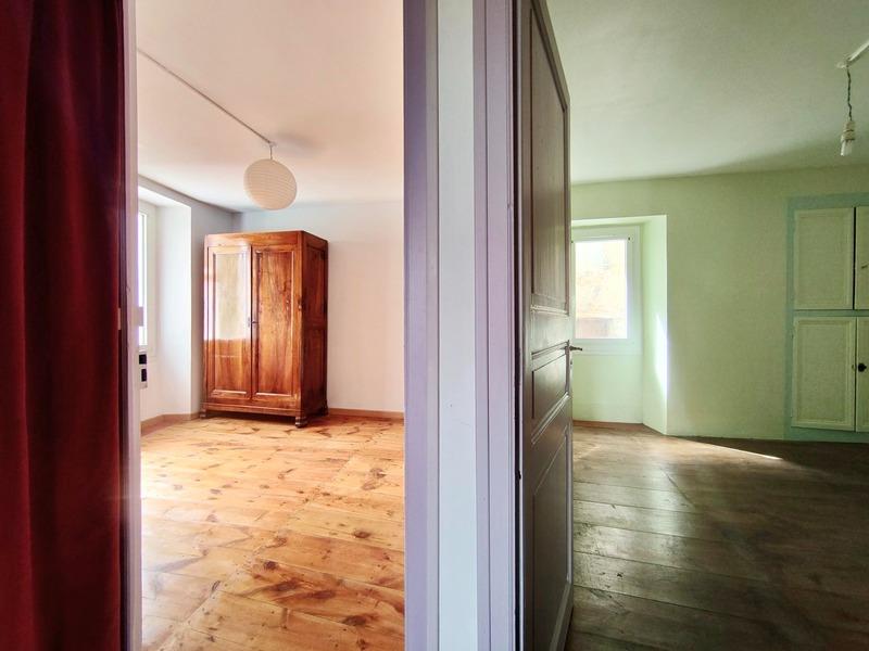 Maison de village - 100 m² - 5 pièces