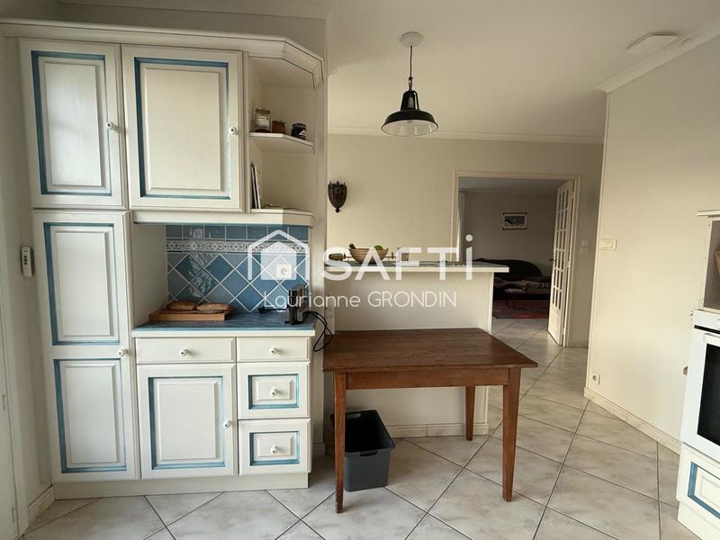 Maison - 95 m² - 5 pièces