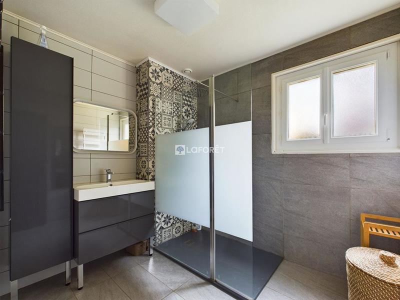 Maison - 139 m² - 7 pièces