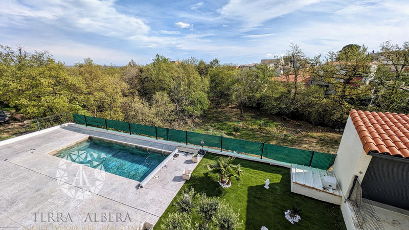 Villa - 157 m² - 7 pièces