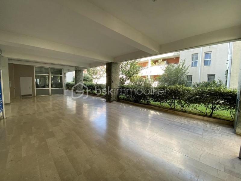 Appartement - 98 m² - 4 pièces